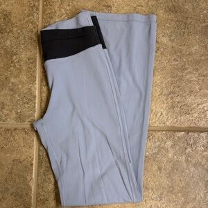 Lululemon grove nulu flare pant with blue and grey double waste band